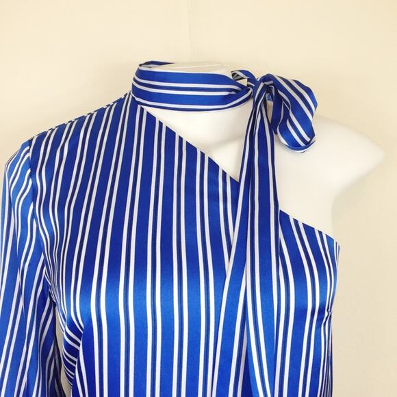 Banana Republic | Striped One Sleeve Dress - Picture 4 of 7